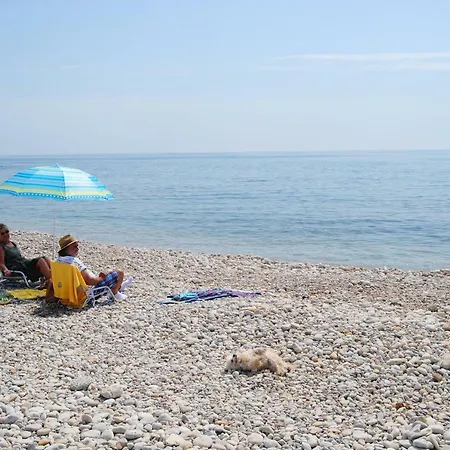 Adaptados 4 Сasa de vacaciones *